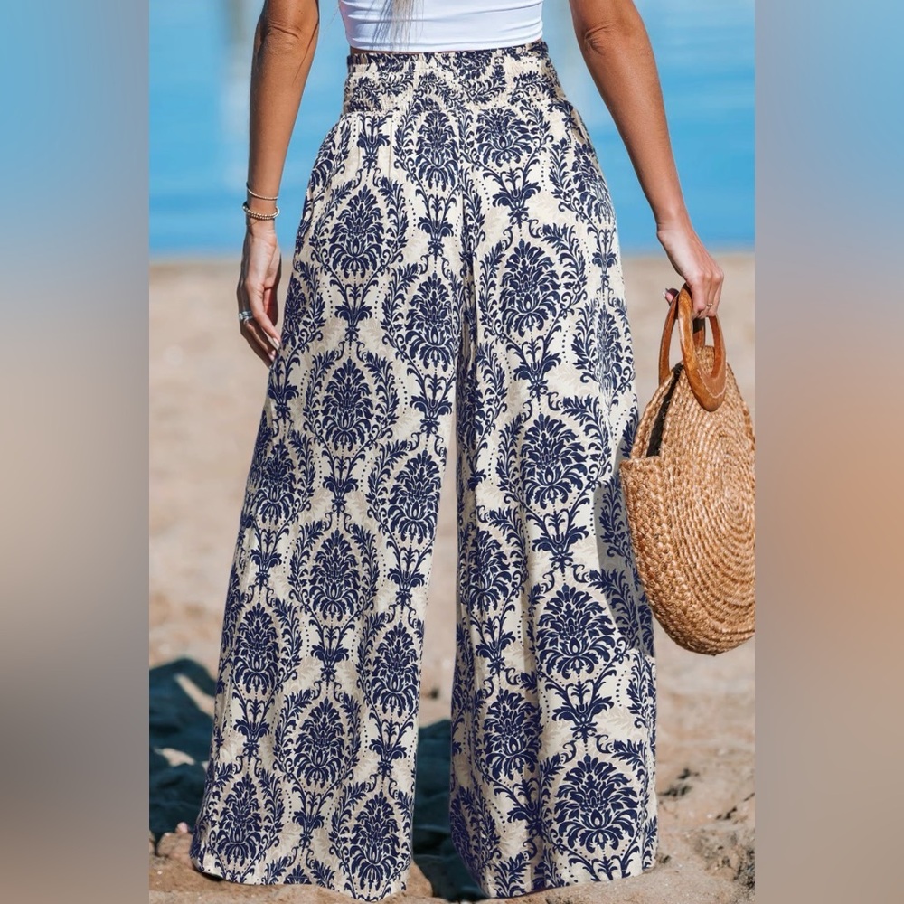 Cupshe Patterned Wide-Leg Pants - Picture 3 of 5
